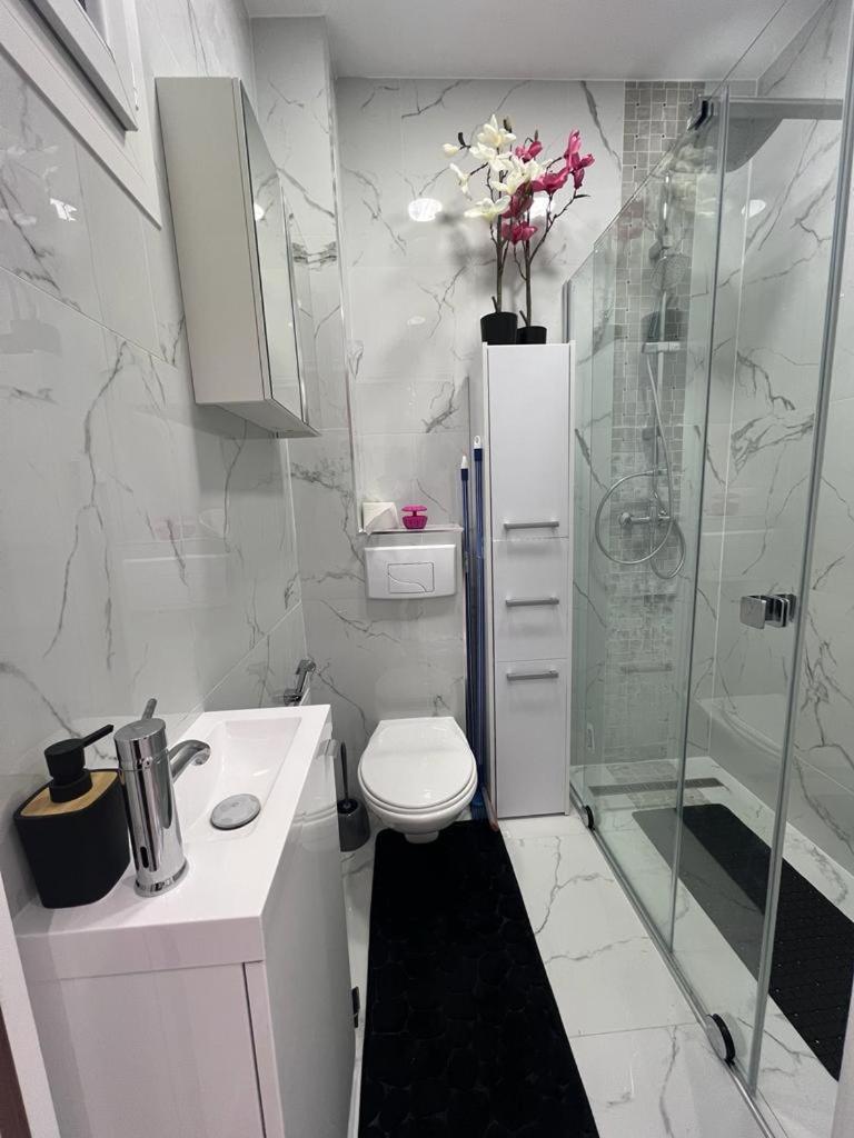 Appartement T2 *